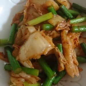 超簡単 キムチとにんにくの芽の炒め物 レシピ 作り方 By みーみ0524 楽天レシピ 超簡単 キムチとにんにくの芽の炒め物 レシピ 作り方 By みーみ0524 楽天レシピ